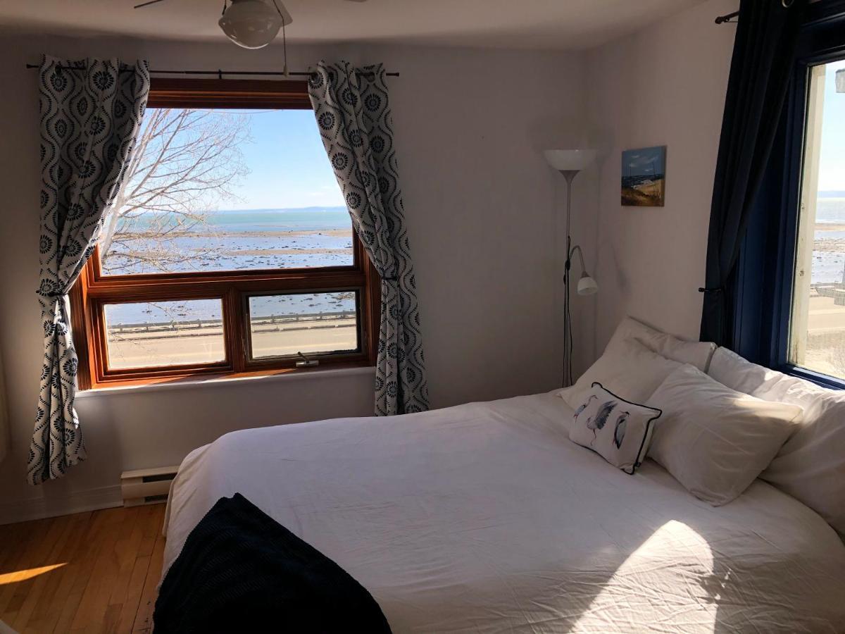 Bed and Breakfast Les Pinsons Des Rives La Malbaie Exterior foto