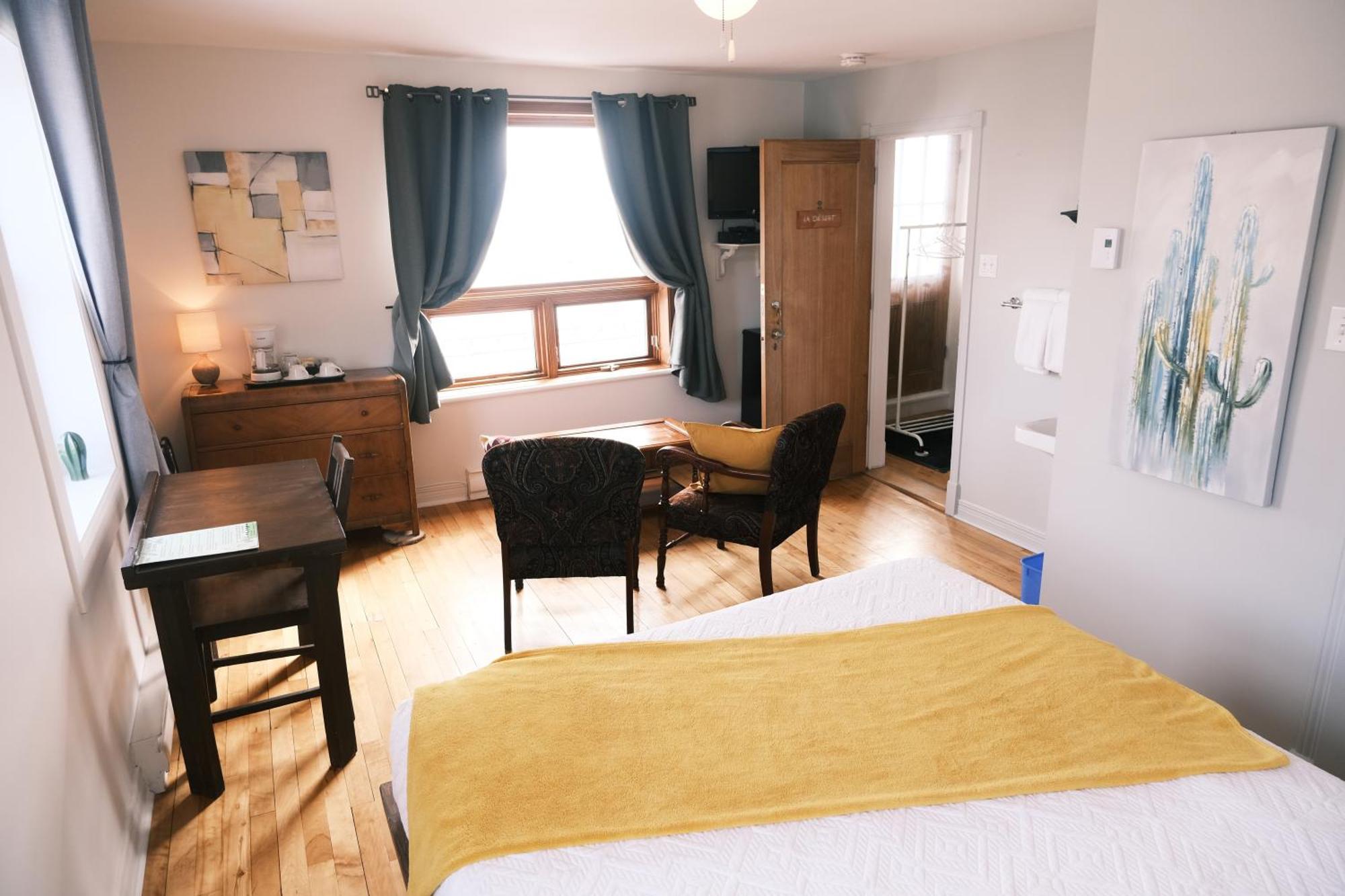 Bed and Breakfast Les Pinsons Des Rives La Malbaie Habitación foto